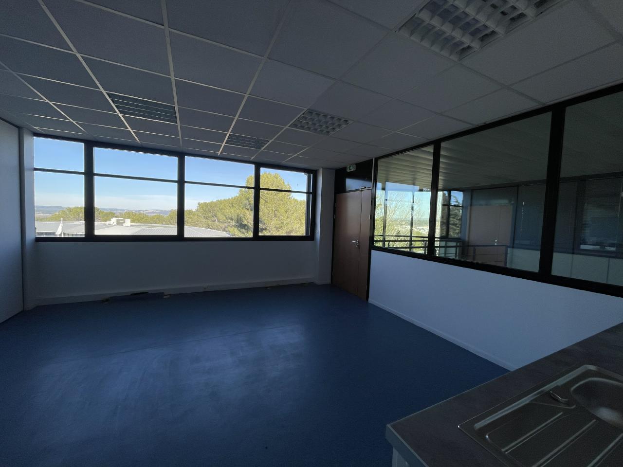 Bureau Aix-en-Provence 196m² Location bureau Aix-en-Provence Bouches-du-Rhône OLBUR2115139 8